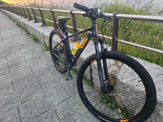 Bicicleta WRC Azul Poco Uso