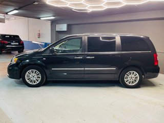 Lancia Voyager 2012