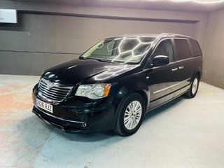 Lancia Voyager 2012