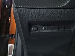 Peugeot 2008 Active Pack Puretech 100 S&S 6 Vel. MAN