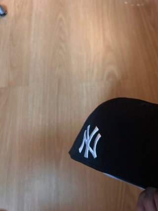 Cappello New Era NY con Fiori Azzurri