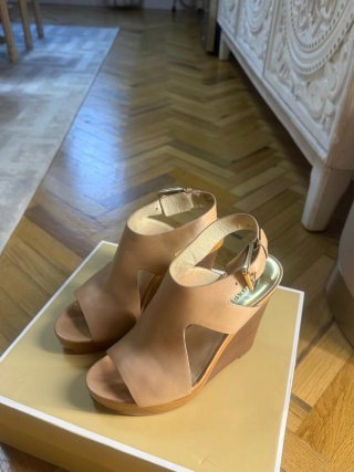 Sandalias Michael Kors Beige
