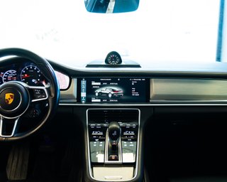 Porsche Panamera 4 Executive