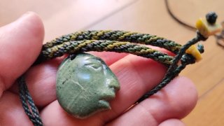 Collar Piedra Cara Macramé y Ámbar