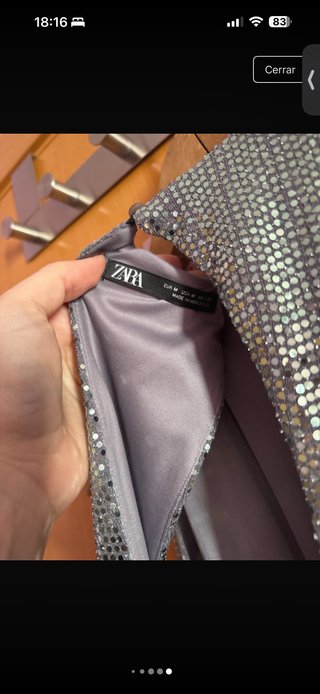 Vestido Zara fiesta plateado elástico