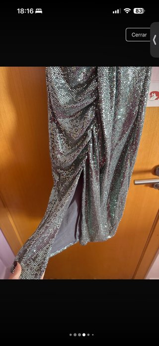 Vestido Zara fiesta plateado elástico