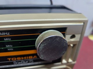 Radio Cassette Toshiba Bombeat 75 Dorado