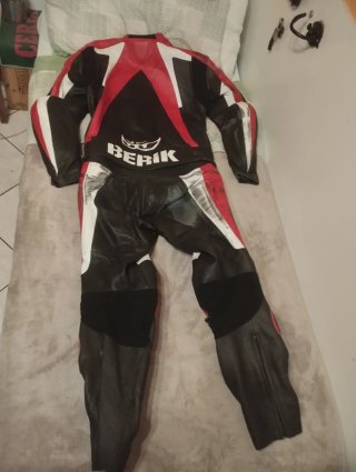 Tuta Moto Berik Divisibile MotoGP Pelle taglia 50