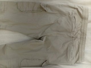 Pantalón cargo beige  hombre