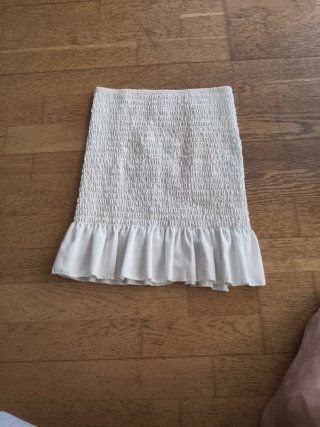 Falda blanca niña con volantes