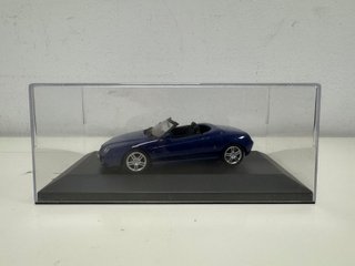 Lote 3 coches escala 1/43