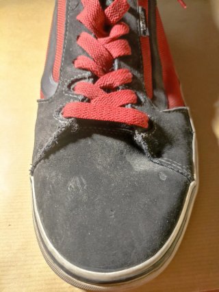 Zapatillas Vans rojas y negras Talla 45