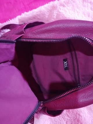 Mochila Xti Morada con Tachuelas