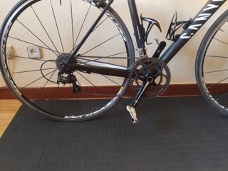 Bicicleta carretera Canyon Ultimate CF carbono