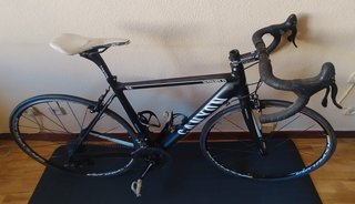 Bicicleta carretera Canyon Ultimate CF carbono
