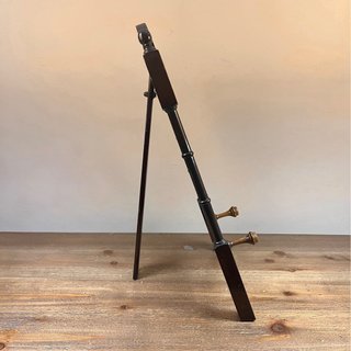 Antiguo atril modernista de sobremesa en madera