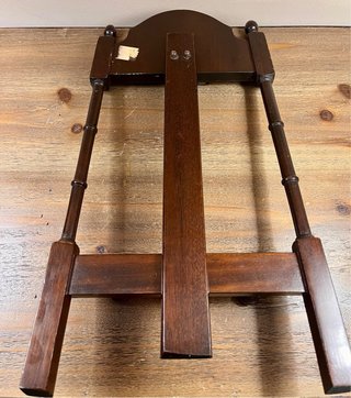 Antiguo atril modernista de sobremesa en madera