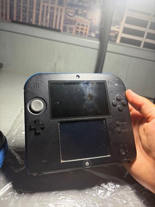 Nintendo 2DS Negra y Azul