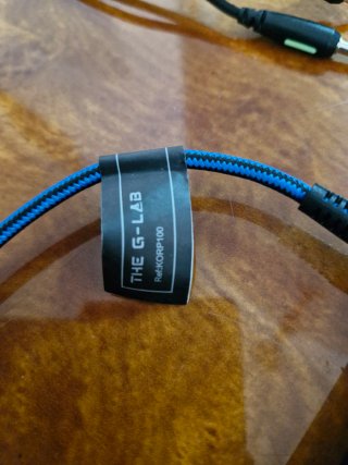Cascos Gaming Korp 100