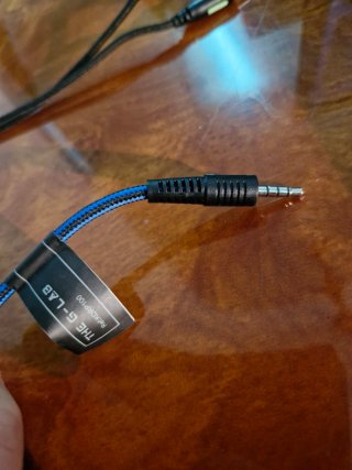Cascos Gaming Korp 100