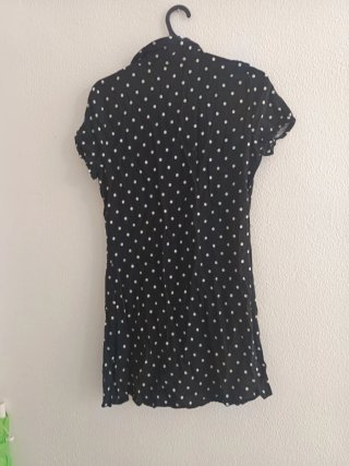 Talla M Vestido playero Lefties lunares negro