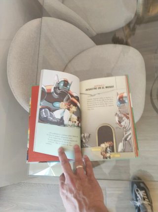 Sito Kesito 5 contra los clonejosaurios jurásicos