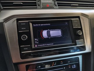 Volkswagen Passat Variant Business 2.0 TDI 110kW