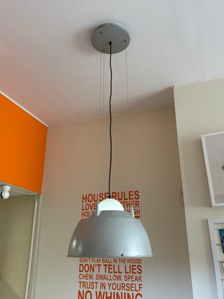 Lámpara de techo industrial gris