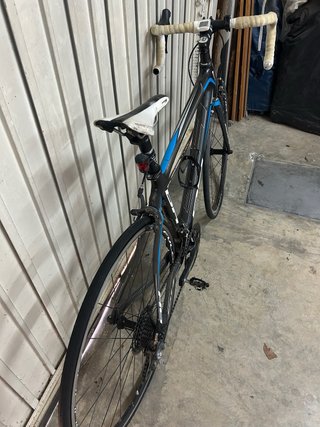 Bicicleta de carretera BH Prisma talla L