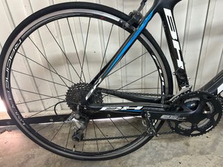 Bicicleta de carretera BH Prisma talla L
