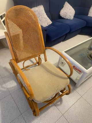 2 Mecedoras Mimbre y Madera