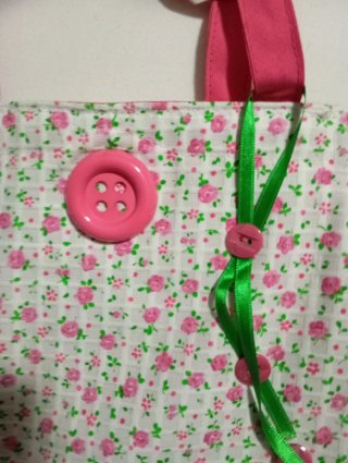 Bolsito infantil flores rosa y blanco