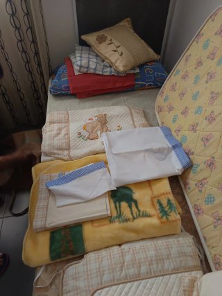 Cuna de bebé unisex