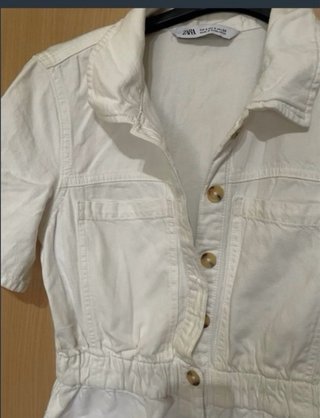 Mono blanco Zara