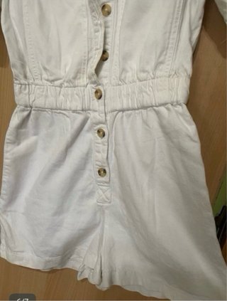 Mono blanco Zara