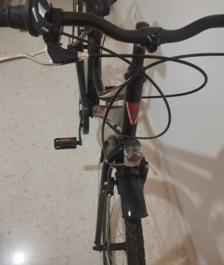 Bicicleta Paseo Señora 28'' Negra.