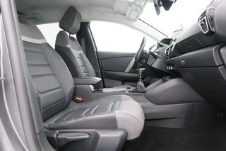 Citroën C4 PureTech 130 S&S 6v Shine