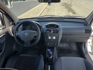 Opel Combo 2008 1.3 CDTI. Leer bien