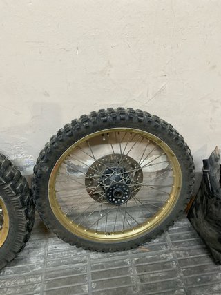 Llantas Yamaha XT 600
