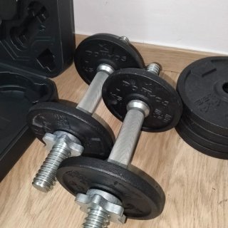 Banco reclinable Cecotec con pesas