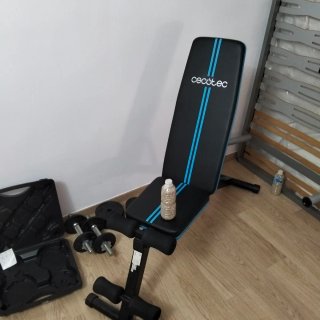 Banco reclinable Cecotec con pesas