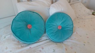 2 cojines redondos IKEA turquesa 37 cm