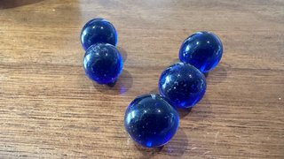 Gemas de cristal azul