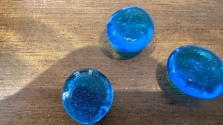 Gemas de cristal azul