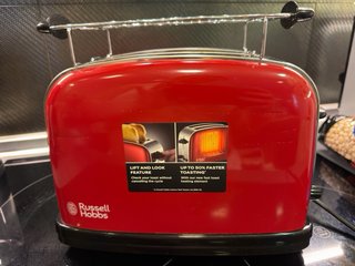 Tostadora Russell Hobbs Colours Plus+ Roja