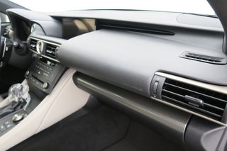 Lexus RC 2.5 300h F Sport