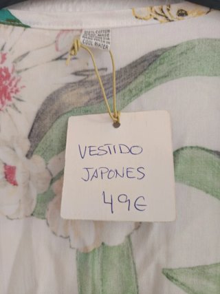Vestido kimono estampado pájaros y flores