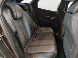 Peugeot 3008 Hybrid 225 e-EAT8 Allure