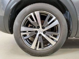 Peugeot 3008 Hybrid 225 e-EAT8 Allure