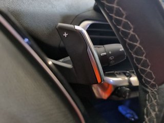 Peugeot 3008 Hybrid 225 e-EAT8 Allure